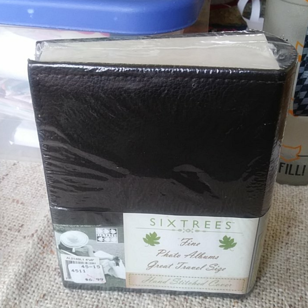 Sixtrees Photo Album/ Memory Book - Picture 2 of 4